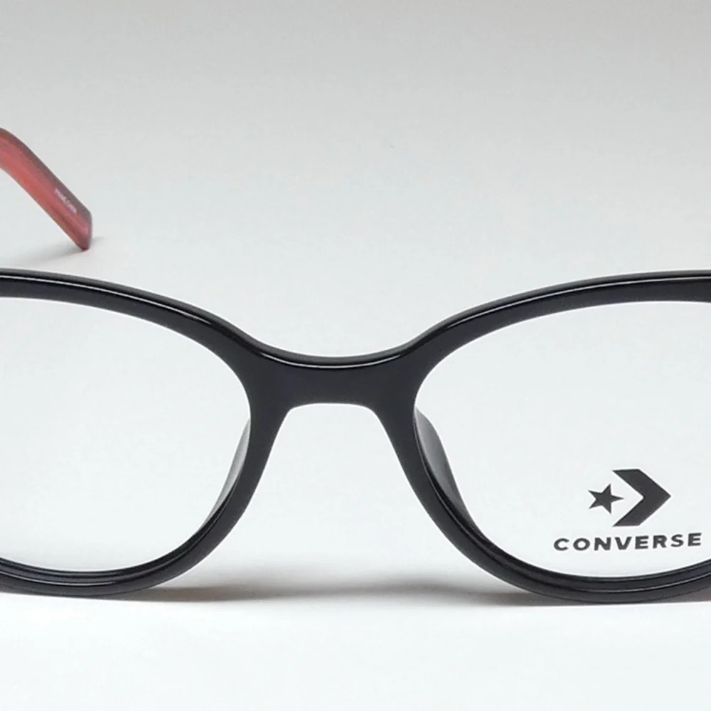 Converse Girls Readers Glasses in Black with Red Accent.  Size: 48-17-135